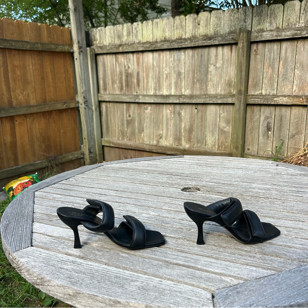 Gia Borghini x Pernille Teisbaek Perni 03 Padded Strap Sandal‎ size 39